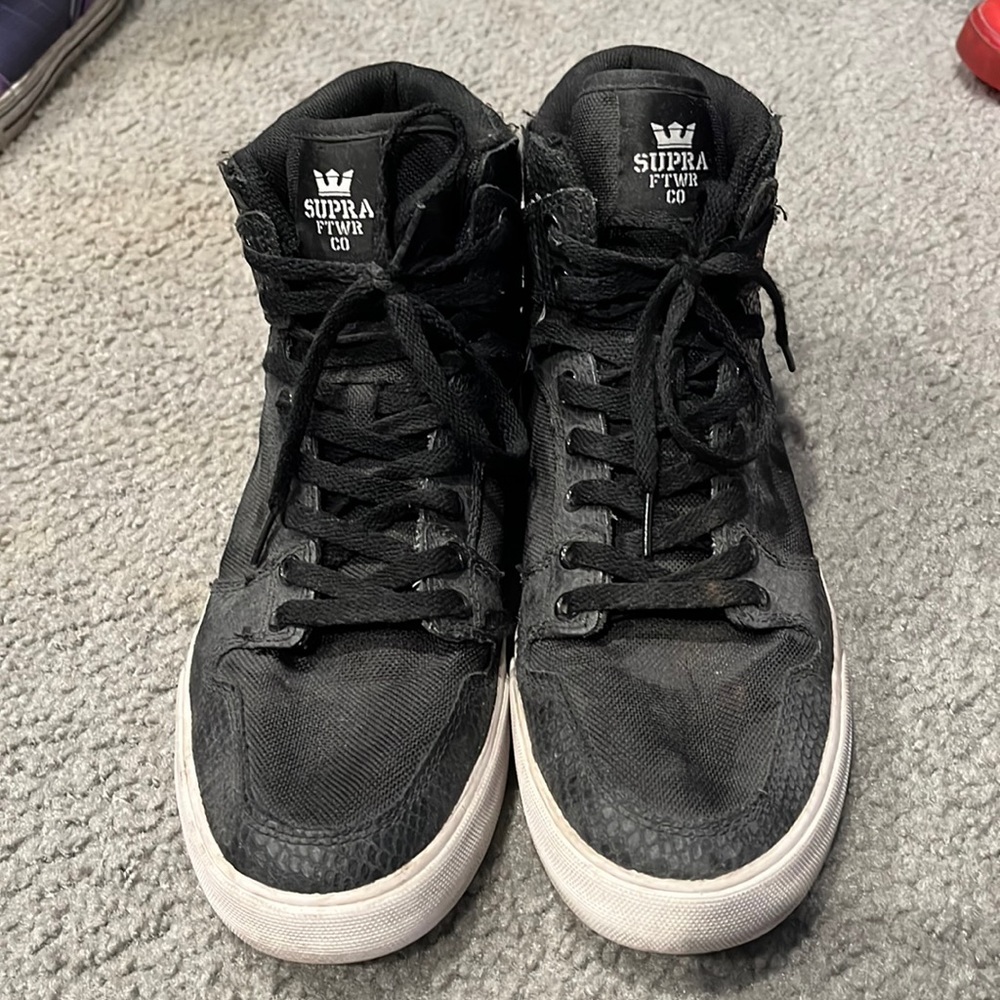 Mens sneakers